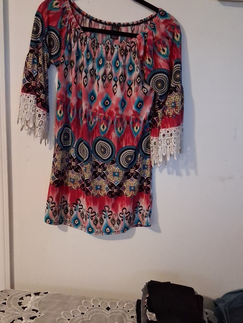 WinWin Pink Blue Multicolor Crochet-Trim Peasant Tunic